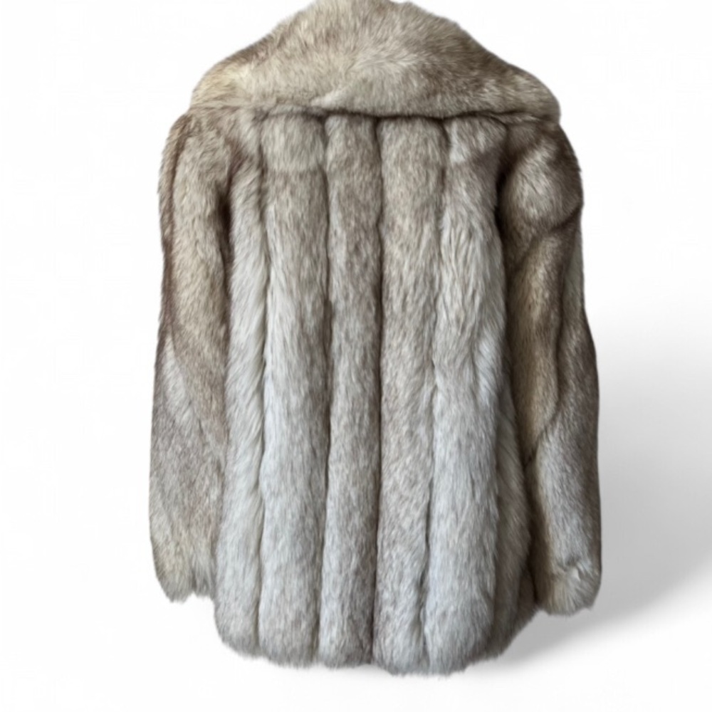 Women’s Vintage Blue Silver Fox Striped & Chevron Sleeve Fur Coat size Small - Picture 4 of 15